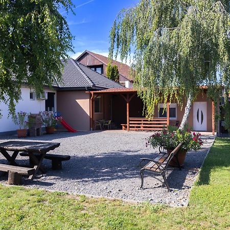Apartmán Kincso Vendeghaz Sárospatak Exteriér fotografie