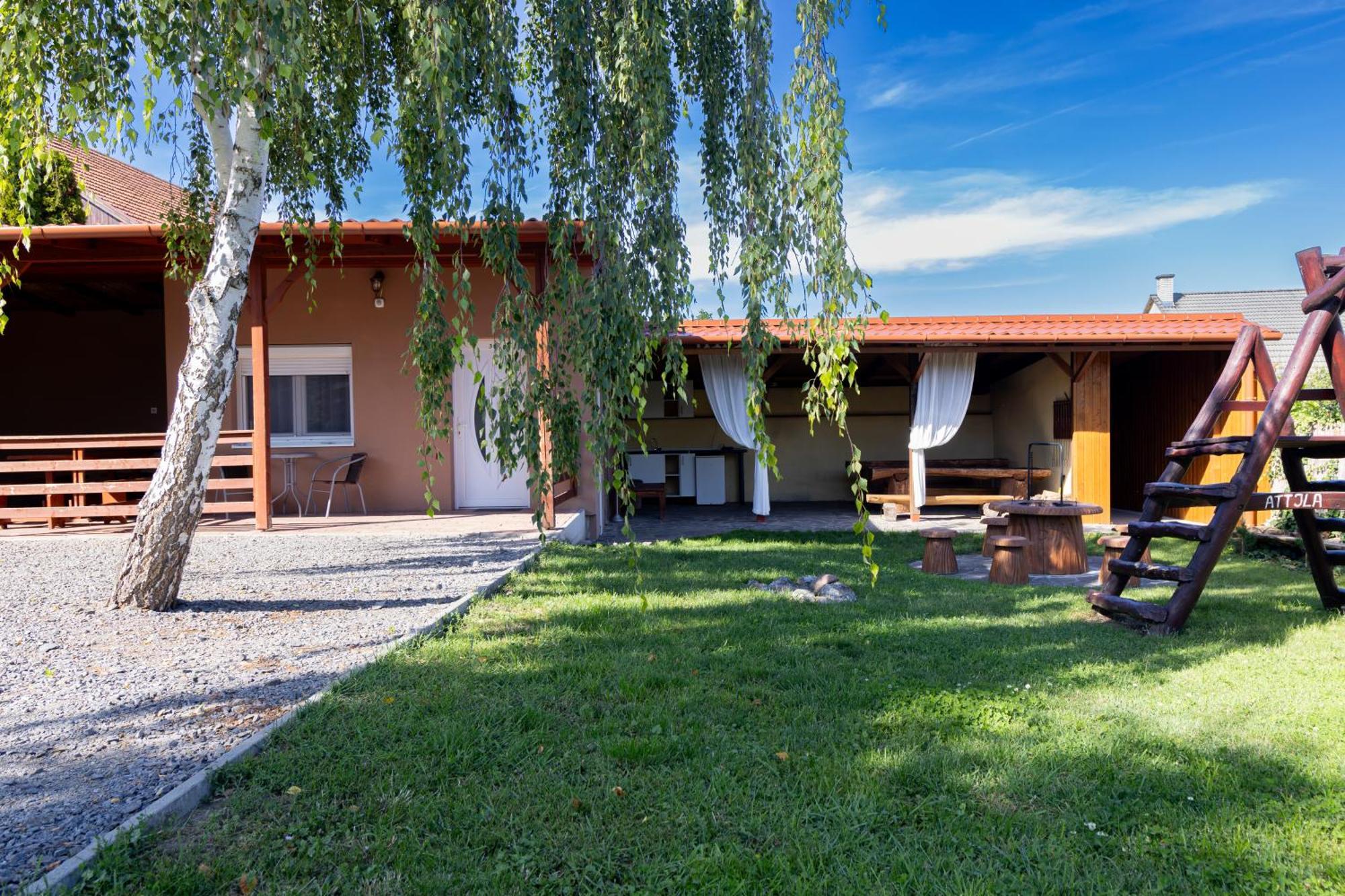 Apartmán Kincso Vendeghaz Sárospatak Exteriér fotografie